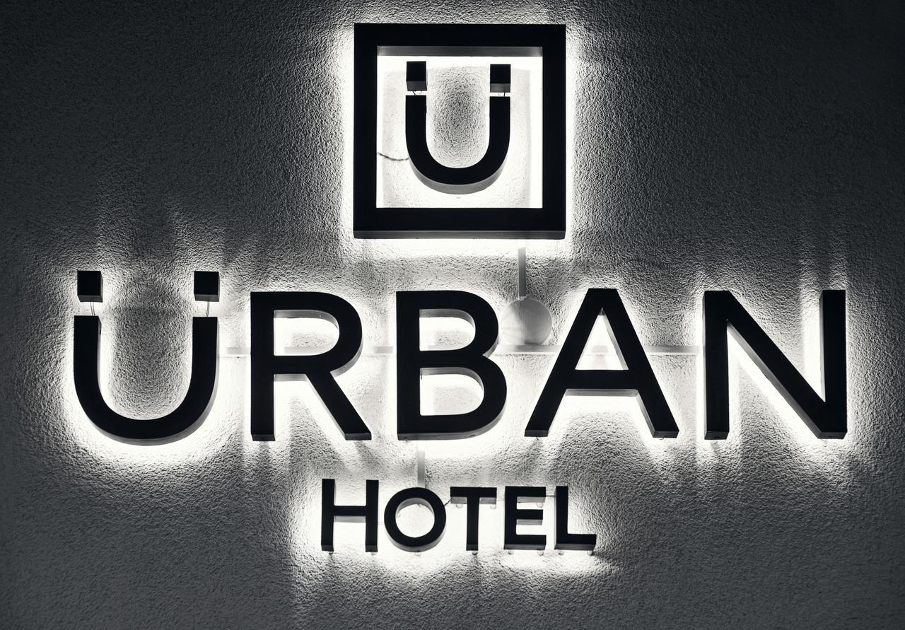 Отель Urban Львов Экстерьер фото